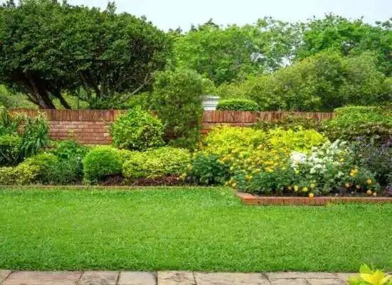 landscaping services Quaker City